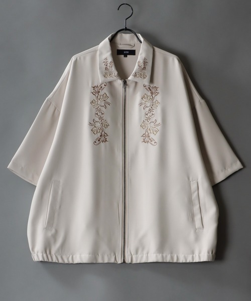 SITRY（シトリー）の「SITRY Flower Embroidery short sleeve blouson/別注 オーバーサイズ 花刺繍 シャツ ジャケット ブルゾン（ブルゾン・メンズ・チャコール/グレイッシュベージュ/ブラック・M/L）」の6枚目の写真