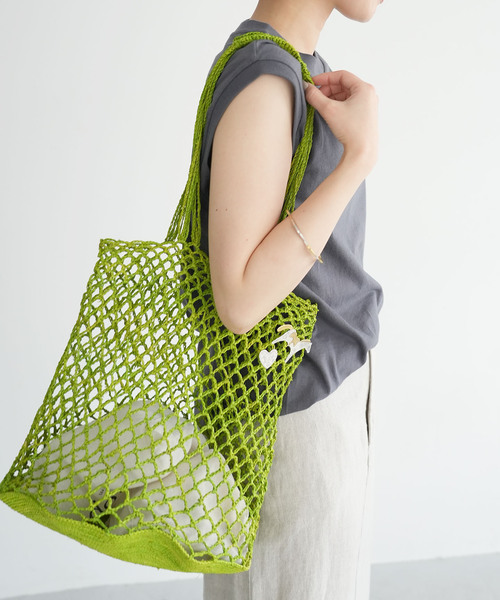 SLOBE IENA（スローブイエナ）の「【MADE IN MADA /メイドインマダ】HOLYトートバッグ（トートバッグ・レディース・イエロー/オレンジ/グリーン・FREE）」の2枚目の写真