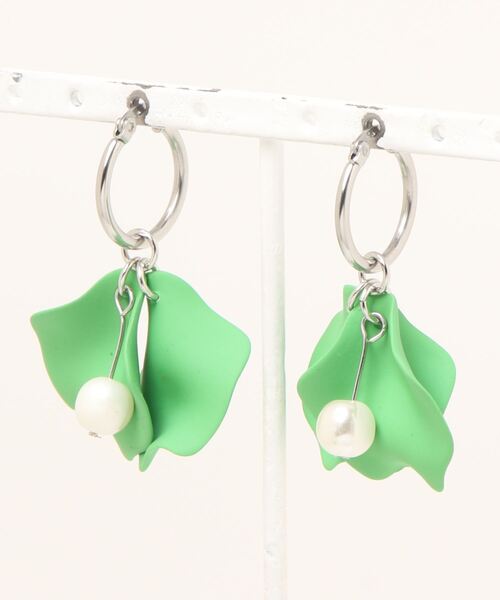tone（トーン）の「【Beauty bell】カラフルはなびらピアス（ピアス（両耳用）・レディース・グリーン/ピンク/パープル/その他・FREE）」の2枚目の写真