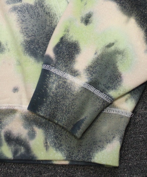 bal（バル）の「【2023秋冬】LOGO TIE DYE CREW（スウェット・メンズ・グリーン/ブラウン・1/2/3）」の6枚目の写真