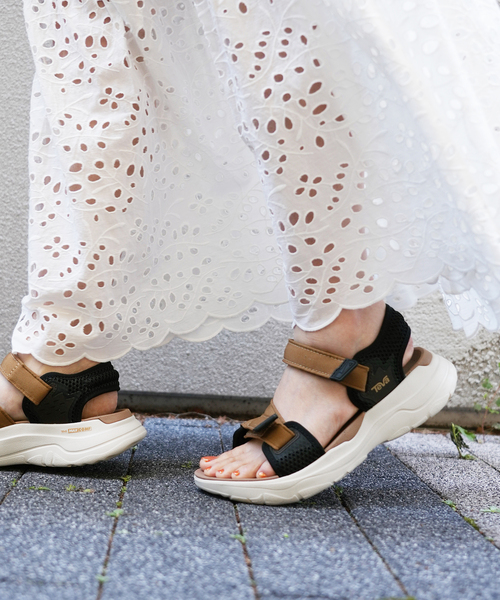 IENA（イエナ）の「【Teva/テバ】別注 ZYMIC サンダル（サンダル・レディース・キャメル・22cm/23cm/24cm/25cm）」の10枚目の写真