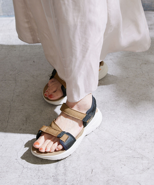 IENA（イエナ）の「【Teva/テバ】別注 ZYMIC サンダル（サンダル・レディース・キャメル・22cm/23cm/24cm/25cm）」の15枚目の写真