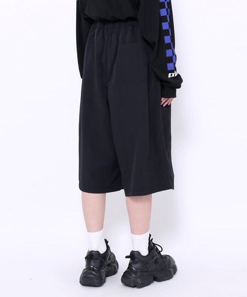 EXIEEE(イグジー)の「ナイロンハーフパンツ(その他パンツ・レディース・ブラック/アイボリー・SMALL/MEDIUM/LARGE)」の10枚目の写真