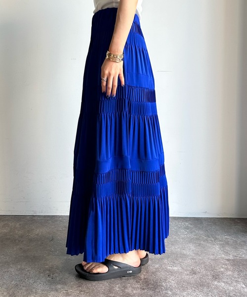 DouDou（ドゥドゥ）の「【WEB限定】ティアードプリーツスカート（スカート・レディース・グリーン/ブルー/ブラック・FREE）」の16枚目の写真