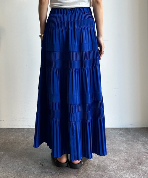 DouDou（ドゥドゥ）の「【WEB限定】ティアードプリーツスカート（スカート・レディース・グリーン/ブルー/ブラック・FREE）」の17枚目の写真