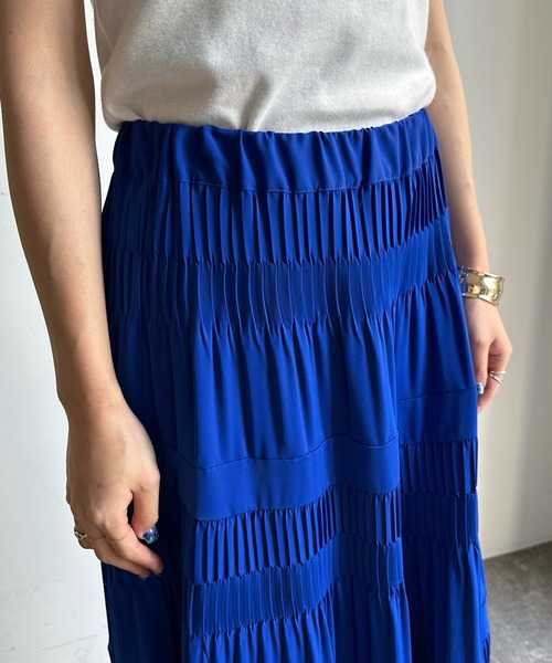 DouDou（ドゥドゥ）の「【WEB限定】ティアードプリーツスカート（スカート・レディース・グリーン/ブルー/ブラック・FREE）」の18枚目の写真