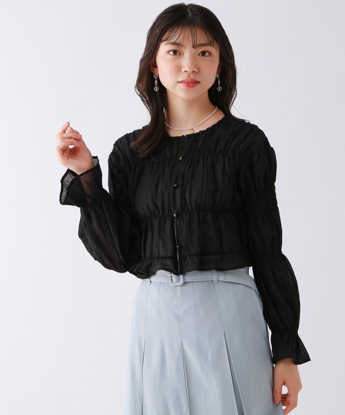 repipi armario(レピピ アルマリオ)の「シャーリングブラウス(シャツ/ブラウス・キッズ・オレンジ/ブラック/アイボリー・SMALL/MEDIUM/LARGE)」の2枚目の写真