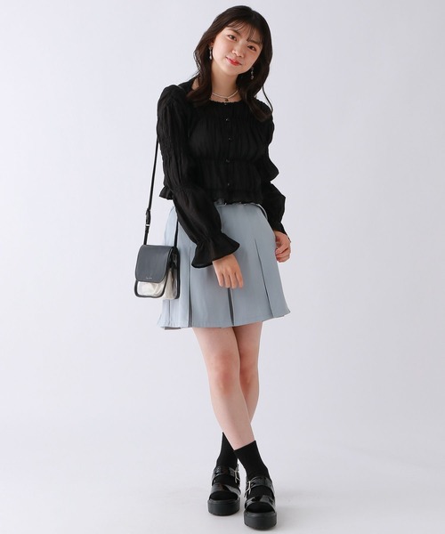 repipi armario(レピピ アルマリオ)の「シャーリングブラウス(シャツ/ブラウス・キッズ・オレンジ/ブラック/アイボリー・SMALL/MEDIUM/LARGE)」の5枚目の写真
