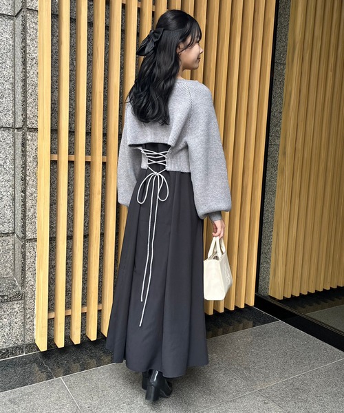 one after another NICE CLAUP（ワンアフターアナザーナイスクラップ）の「【新色入荷】ロゴモチーフエンボスミニバック（ショルダーバッグ・レディース・ベージュ/アイボリー/ブラック/ピンク/アッシュグレー・FREE）」の11枚目の写真