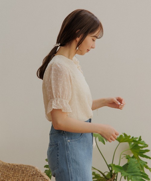 flower（フラワー）の「テンダーエンブロイダリーハーフブラウス（シャツ/ブラウス・レディース・ブルー/オレンジ・FREE）」の4枚目の写真