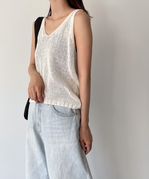 CANAL JEAN(キャナルジーン)の「El mar(エルマール) ペーパーニットタンクトップ(タンクトップ・レディース・ホワイト/ブラック・ONE SIZE)」の13枚目の写真