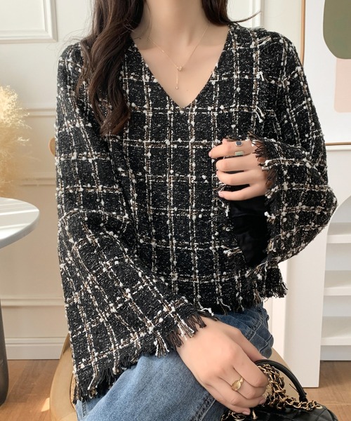 ABITOKYO（アビトーキョー）の「ラップ風Vネッククロップド丈フリンジツイードブラウス（裏地付）（シャツ/ブラウス・レディース・ブラック系その他/ベージュ系その他/ブラック系その他2・L/M）」の19枚目の写真