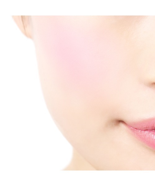 LAURA MERCIER（ローラメルシエ）の「ブラッシュ　カラー　インフュージョン（チーク・レディース・14（シマー） ウォーターメロン/01（マット） ストロベリー/07（シマー） サングリア/06（マット） チャイ/04（マット） ジンジャー/11（マット） グアバ/02（マット） ローズ/05（シマー） フレスコ/12（シマー） パッションフルーツ/13（マット） ベリーニ/09（シマー） ピーチ・FREE）」の16枚目の写真