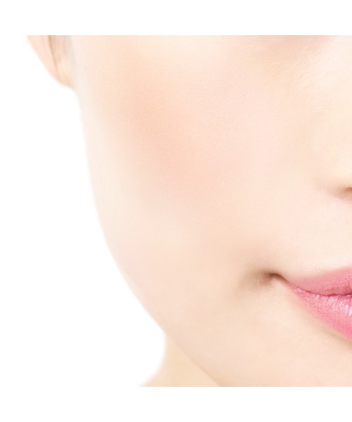 LAURA MERCIER（ローラメルシエ）の「ブラッシュ　カラー　インフュージョン（チーク・レディース・14（シマー） ウォーターメロン/01（マット） ストロベリー/07（シマー） サングリア/06（マット） チャイ/04（マット） ジンジャー/11（マット） グアバ/02（マット） ローズ/05（シマー） フレスコ/12（シマー） パッションフルーツ/13（マット） ベリーニ/09（シマー） ピーチ・FREE）」の18枚目の写真