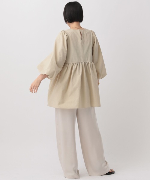 A part by（アパートバイ）の「ペプラムブラウス_長袖（シャツ/ブラウス・レディース・ライトベージュ/アイボリー/ブラック/オフホワイト・FREE）」の16枚目の写真