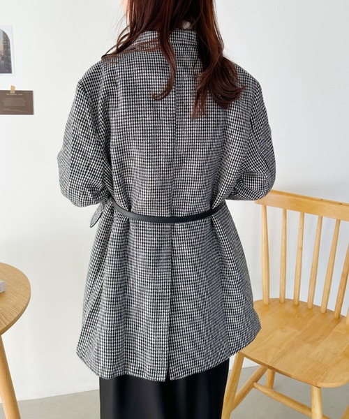 CLEA(クレア)の「2WAYベルト付きチェックテーラードコート(チェスターコート・レディース・ブラック/ブラウン・FREE)」の3枚目の写真