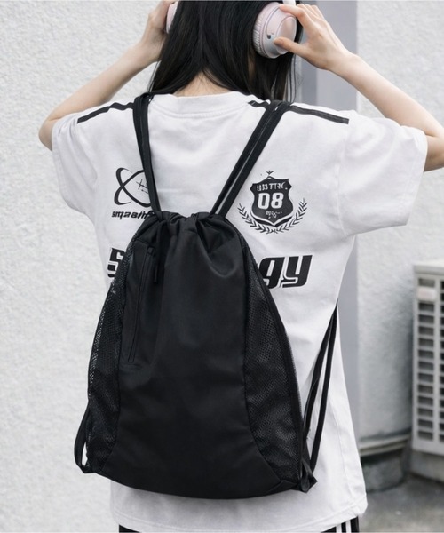 SPINNS（スピンズ）の「ナイロンメッシュ切替ナップサック/縦ジップポケット/ドローストリングバッグ/ユニセックス（バックパック/リュック・メンズ・グレー/ブラック・ONESIZE）」の16枚目の写真