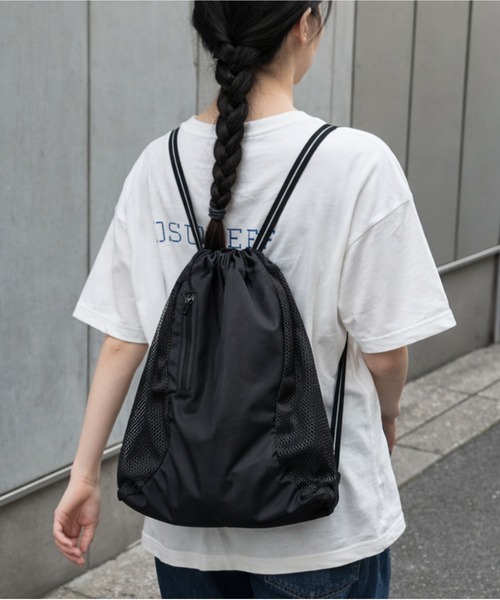 SPINNS（スピンズ）の「ナイロンメッシュ切替ナップサック/縦ジップポケット/ドローストリングバッグ/ユニセックス（バックパック/リュック・メンズ・グレー/ブラック・ONESIZE）」の13枚目の写真