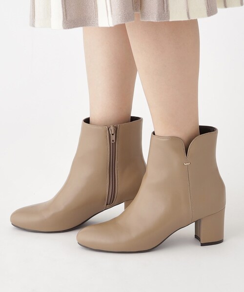 index（インデックス）の「◆【低反発クッション/6cmヒール】フェイクレザーショートブーツ（ブーツ・レディース・ベージュ/ブラック・02/01/03）」の6枚目の写真