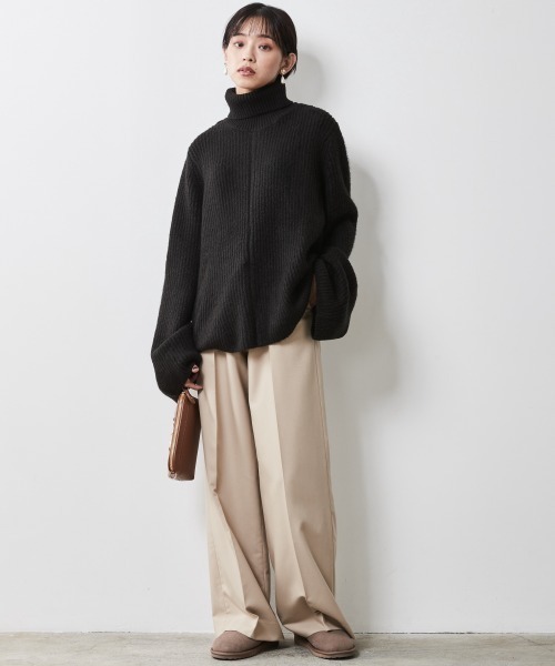 CHIC STYLE(シックスタイル)の「<大きいサイズ>Aラインタートルニットプルオーバー シックスタイル(ニット/セーター・レディース・ブラック/パープル・L/LL/3L/4L/5L)」の3枚目の写真
