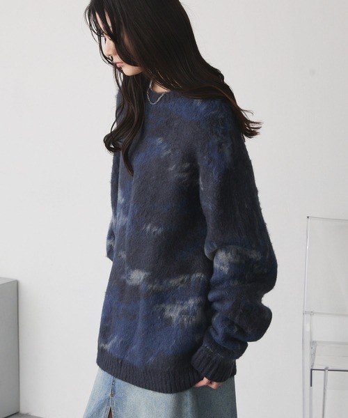 セール】アブストラクトシャギーモヘアライク ルーズクルーネック