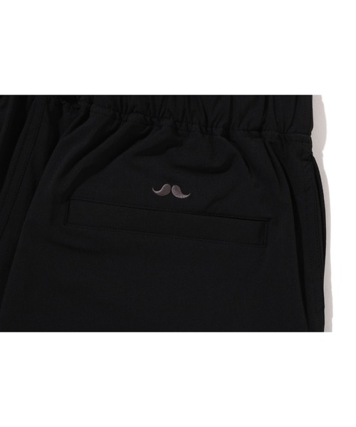 Mr. BATHING APE（ミスターベイシングエイプ）の「MR BATHING APE MULTI POCKET WIDE FIT SHORTS M（その他パンツ・メンズ・オリーブ・LARGE/MEDIUM）」の6枚目の写真