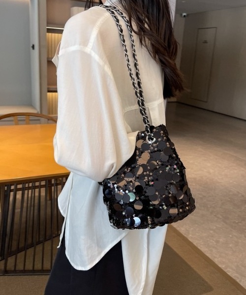 sakishimatokyo(サキシマトーキョー)の「【スパンコール】キルティングチェーンショルダーBAG/オケージョン/パーティー(ショルダーバッグ・レディース・ブラック/シルバー・FREE)」の1枚目の写真