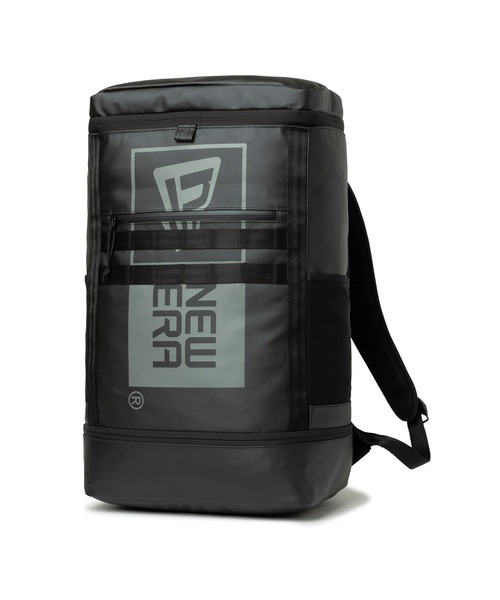 NEW ERA(ニューエラ)の「ニューエラ ボックスパックラージ バックパック 大容量46L(バックパック/リュック・メンズ・ブラック系/ネイビー/ブラック/ブラック×グレー/ブラック系その他/ブラック×ブラック/ブラック系その他2・FREE)」の6枚目の写真