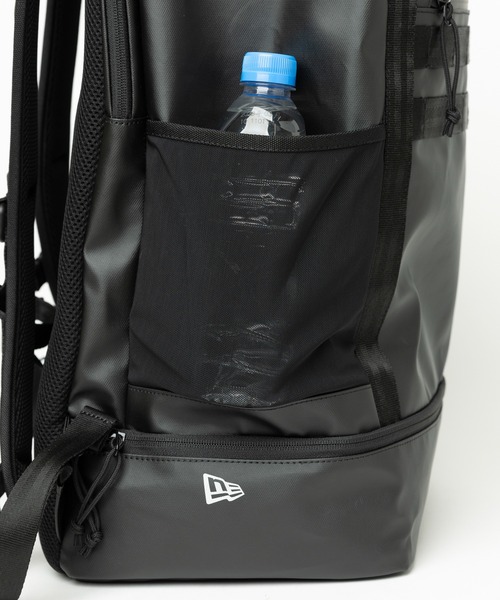 NEW ERA(ニューエラ)の「ニューエラ ボックスパックラージ バックパック 大容量46L(バックパック/リュック・メンズ・ブラック系/ネイビー/ブラック/ブラック×グレー/ブラック系その他/ブラック×ブラック/ブラック系その他2・FREE)」の17枚目の写真