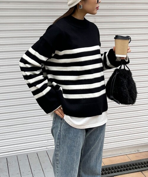 fredy emue（フレディエミュ）の「ハイネック袖スリットプルオーバーニット（ニット/セーター・レディース・レッド/ホワイト系その他/ブラック系その他/グレー系その他・38）」の7枚目の写真