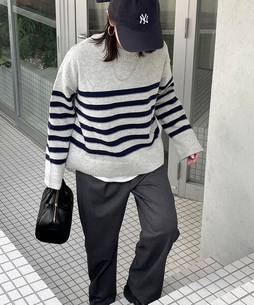 fredy emue（フレディエミュ）の「ハイネック袖スリットプルオーバーニット（ニット/セーター・レディース・レッド/ホワイト系その他/ブラック系その他/グレー系その他・38）」の20枚目の写真