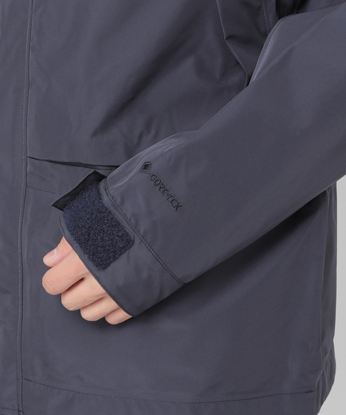 MARMOT（マーモット）の「【Marmot / マーモット】別注 GORE-TEX 3L Shell Jacket（マウンテンパーカー・メンズ・ブラック/ネイビー・MEDIUM/LARGE/X-LARGE）」の18枚目の写真