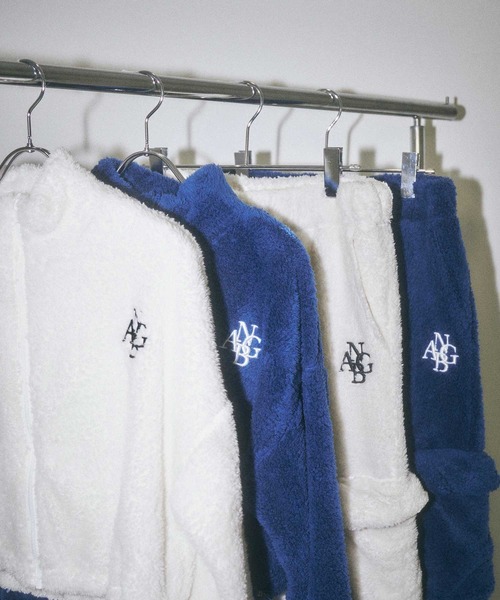 ANDGEEBEE（アンジービー）の「ボアブルゾンパンツセット（その他トップス・レディース・ブルー/ホワイト・FREE）」の8枚目の写真