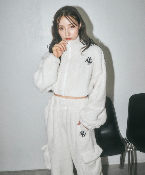 ANDGEEBEE（アンジービー）の「ボアブルゾンパンツセット（その他トップス・レディース・ブルー/ホワイト・FREE）」の18枚目の写真