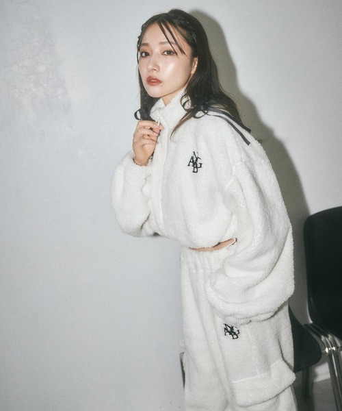 ANDGEEBEE（アンジービー）の「ボアブルゾンパンツセット（その他トップス・レディース・ブルー/ホワイト・FREE）」の19枚目の写真