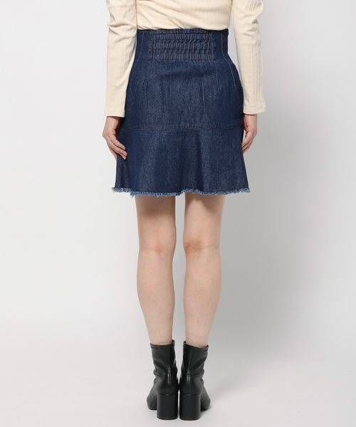 mysty woman（ミスティウーマン）の「フレアミディデニムスカート 996918（デニムスカート・レディース・ネイビー/ブルー/ブラック・FREE）」の11枚目の写真
