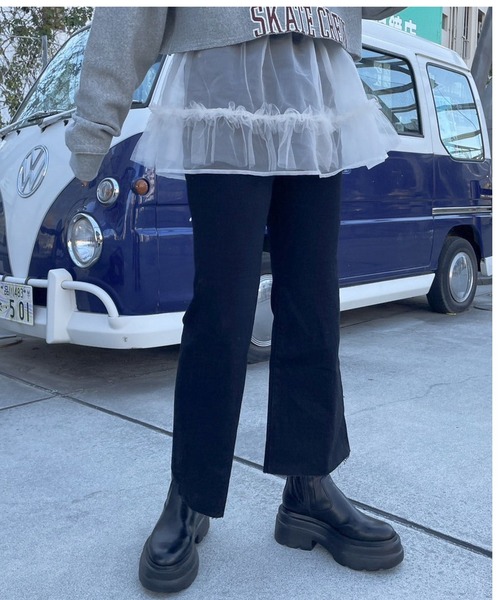 LOWRYS FARM(ローリーズファーム)の「CONE/フレアパンツ 991525(デニムパンツ・レディース・ブラック/ブルー/ブルー系その他・MEDIUM/LARGE)」の10枚目の写真