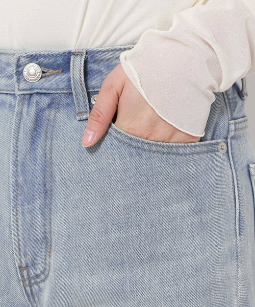 LOWRYS FARM(ローリーズファーム)の「CONE/フレアパンツ 991525(デニムパンツ・レディース・ブラック/ブルー/ブルー系その他・MEDIUM/LARGE)」の20枚目の写真