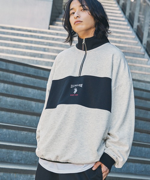 U.S. POLO ASSN.(ユーエスポロアッスン)の「U.S. POLO ASSN. 別注 ワンポイントロゴ刺繍スタンドネックスウェットハーフジップ ビッグシルエット(スウェット・メンズ・ブラック×グレー/ホワイト系/グレー系/ベージュ/アイボリー/ブラック/アッシュグレー・L/M/S)」の6枚目の写真