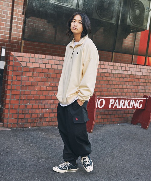U.S. POLO ASSN.(ユーエスポロアッスン)の「U.S. POLO ASSN. 別注 ワンポイントロゴ刺繍スタンドネックスウェットハーフジップ ビッグシルエット(スウェット・メンズ・ブラック×グレー/ホワイト系/グレー系/ベージュ/アイボリー/ブラック/アッシュグレー・L/M/S)」の13枚目の写真