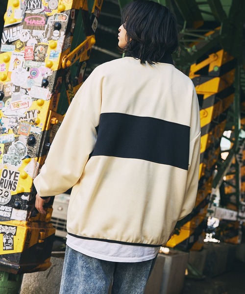 U.S. POLO ASSN.(ユーエスポロアッスン)の「U.S. POLO ASSN. 別注 ワンポイントロゴ刺繍スタンドネックスウェットハーフジップ ビッグシルエット(スウェット・メンズ・ブラック×グレー/ホワイト系/グレー系/ベージュ/アイボリー/ブラック/アッシュグレー・L/M/S)」の18枚目の写真