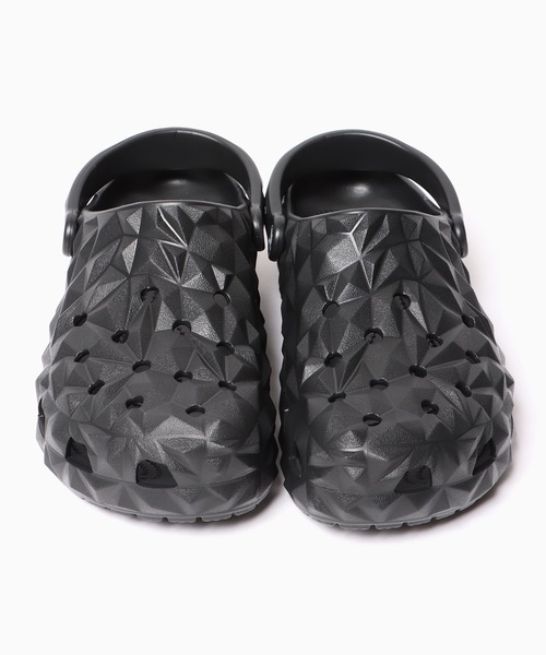 CROCS/クロックス CLASSIC GEOMETRIC CLOG サンダル（サンダル
