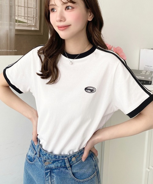 moment+（モーメントプラス）の「綿100％天竺.ワンポイント刺繍配色カラーライン半袖Tシャツ（Tシャツ/カットソー・レディース・オフホワイト/チャコールグレー/オートミール・M/L）」の6枚目の写真