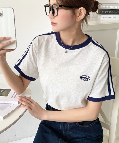 moment+（モーメントプラス）の「綿100％天竺.ワンポイント刺繍配色カラーライン半袖Tシャツ（Tシャツ/カットソー・レディース・オフホワイト/チャコールグレー/オートミール・M/L）」の18枚目の写真