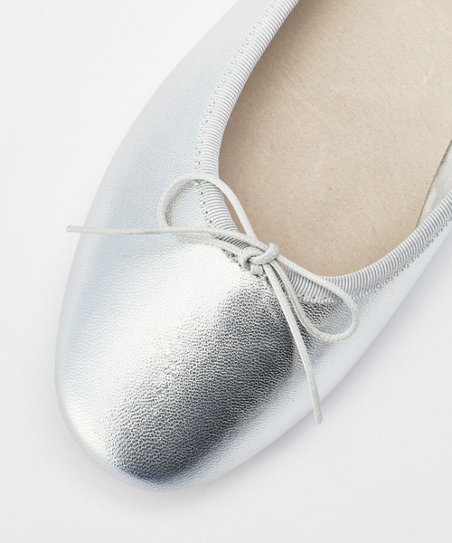 REMME(レメ)の「REMME/バレエシューズ(バレエシューズ・レディース・シルバー/ブラック/ベージュ・36/37/38)」の17枚目の写真