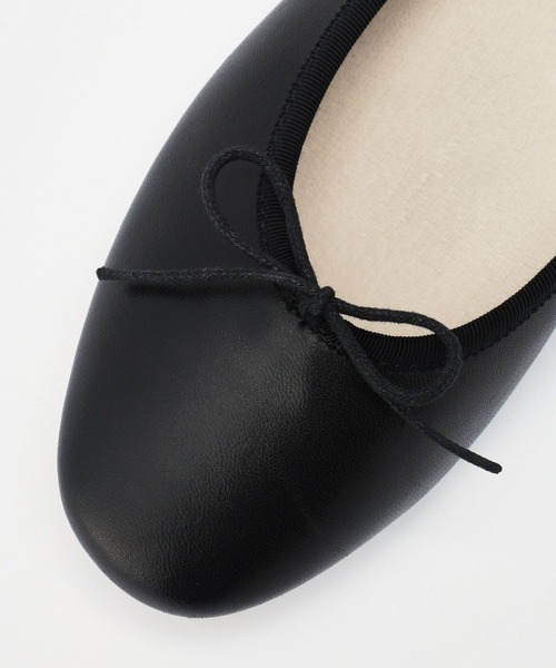 REMME(レメ)の「REMME/バレエシューズ(バレエシューズ・レディース・シルバー/ブラック/ベージュ・36/37/38)」の20枚目の写真