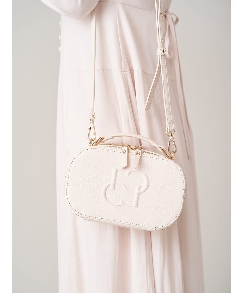 CELFORD（セルフォード）の「エンボスロゴカメラバッグ（ショルダーバッグ・レディース・アイボリー/キャメル・FREE）」の17枚目の写真