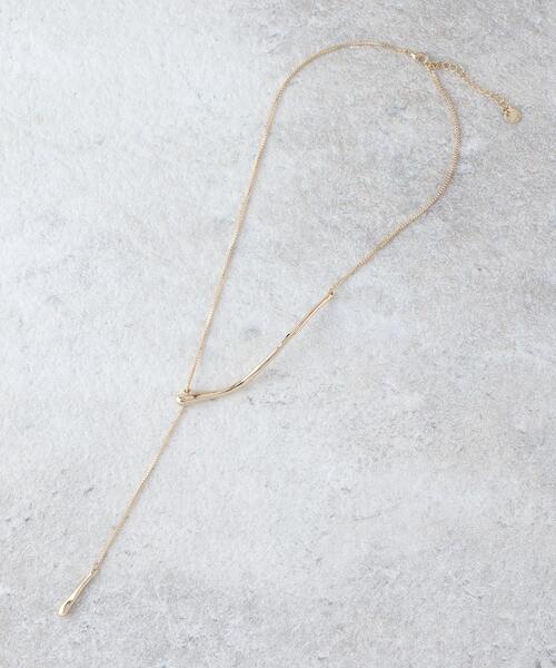 OPAQUE.CLIP（オペークドットクリップ）の「◆変形メタルバースライドネックレス（ネックレス・レディース・シルバー/ゴールド・00）」の3枚目の写真