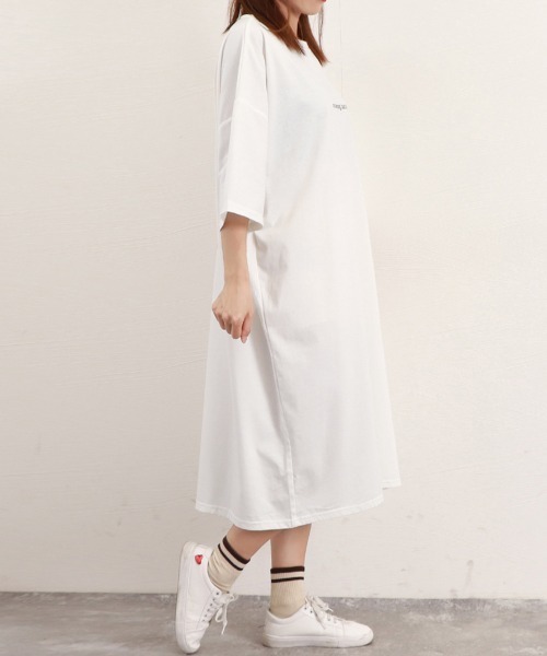 Miniministore(ミニミニストア)の「五分袖Tシャツワンピース バックプリント(ワンピース・レディース・ブラック/ホワイト/グレー・FREE)」の20枚目の写真
