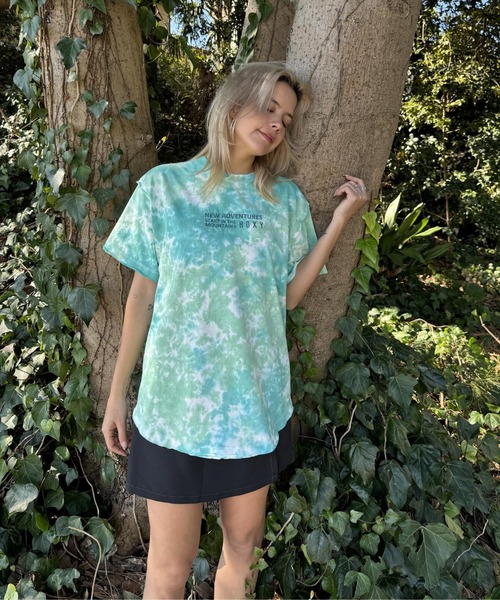 ROXY（ロキシー）の「LUSH MOUNTAIN/ロキシー半袖タイダイ総柄Tシャツ（Tシャツ/カットソー・レディース・オレンジ/グリーン/グレー・SMALL/MEDIUM/LARGE）」の12枚目の写真